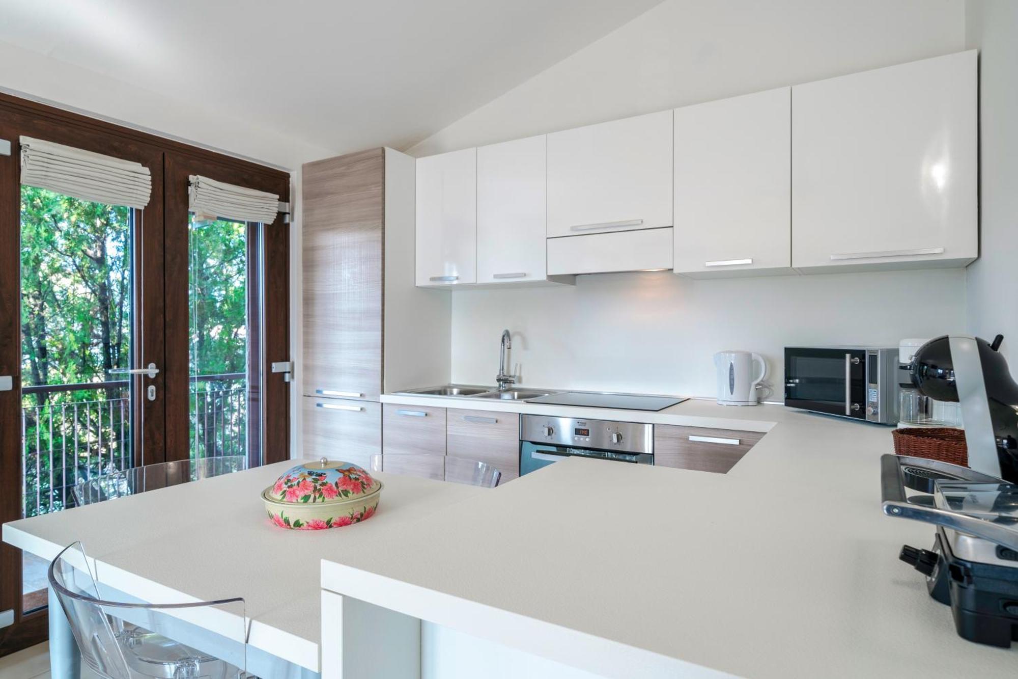 Casa Lugana 15 - Monolocale Con Piscina Fronte Lago 시르미오네 외부 사진