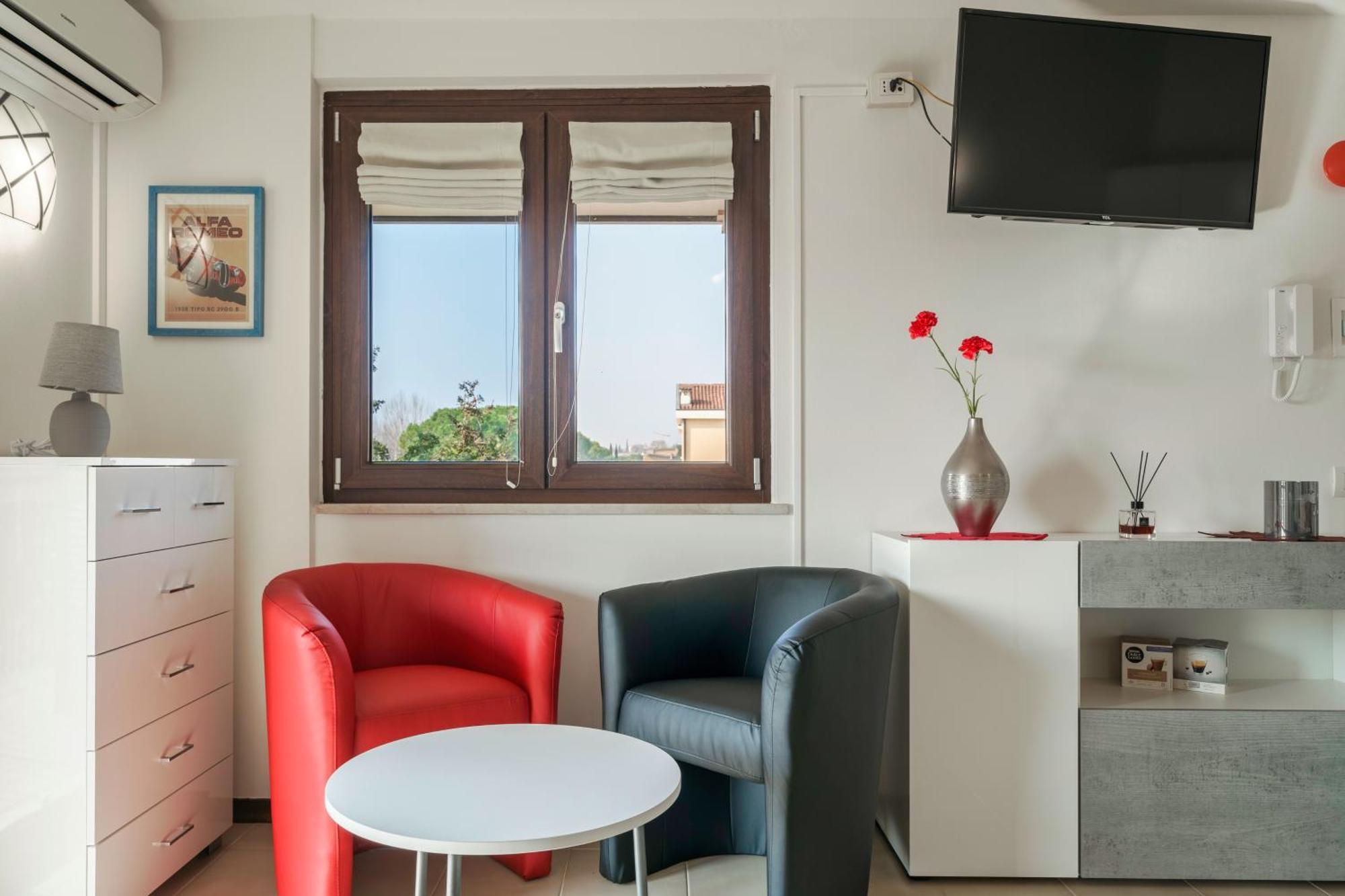 Casa Lugana 15 - Monolocale Con Piscina Fronte Lago 시르미오네 외부 사진