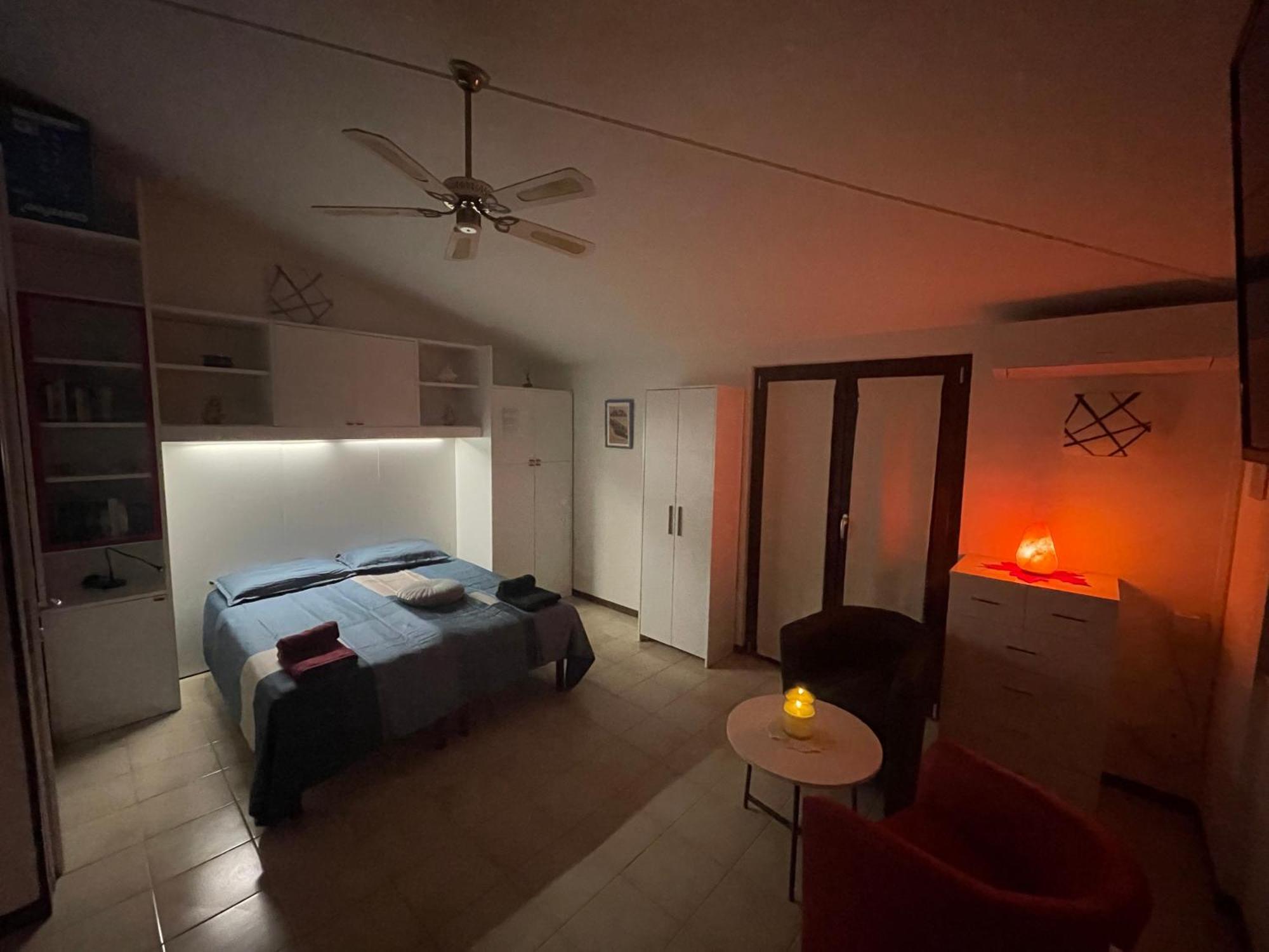 Casa Lugana 15 - Monolocale Con Piscina Fronte Lago 시르미오네 외부 사진